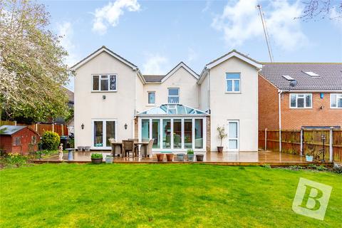 4 bedroom detached house for sale, Swan Lane, Wickford, Essex, SS11