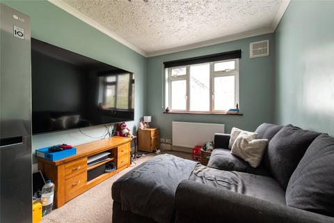 154 Bush Road, Cuxton, Rochester, ME2 1HB