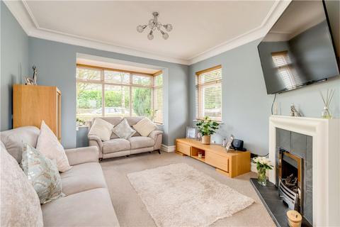 5 bedroom detached house for sale, Rufford Avenue, Yeadon, Leeds, West Yorkshire, LS19