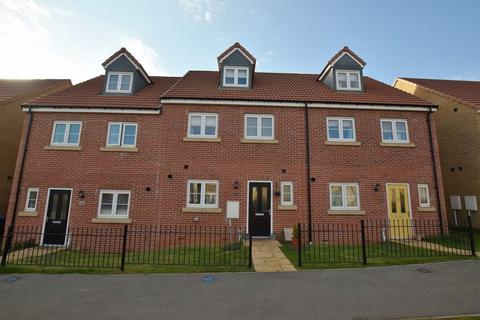 4 bedroom townhouse for sale, The Boulevard, Scarborough YO11