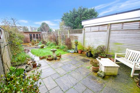 2 bedroom semi-detached house for sale, Wakefield Way, Hythe, CT21