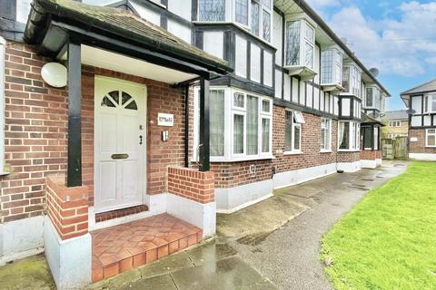 2 bedroom flat for sale, Tudor Court, Walthamstow, E17