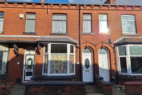 3 Hillside Avenue, Oldham, OL4 1LQ