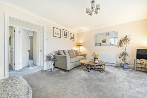 2 bedroom apartment to rent, Swan Lane,  London,  N20