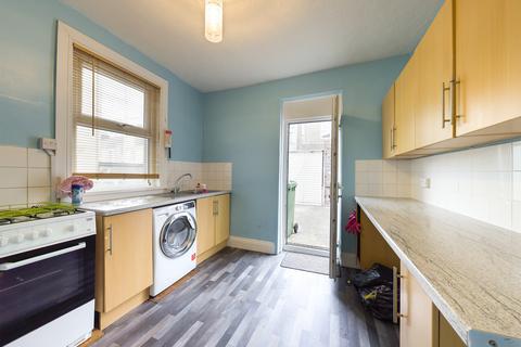 4 bedroom house share to rent - Welbeck Avenue, Plymouth PL4