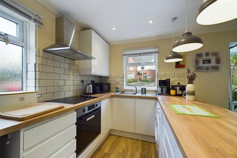 2 bedroom end of terrace house for sale, Walnut Gardens, Plymouth PL7