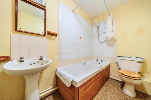 4 bedroom flat for sale, Abingdon,  Oxfordshire,  OX14
