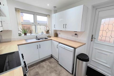 14 Field Head Way, Halifax, HX2 9LX