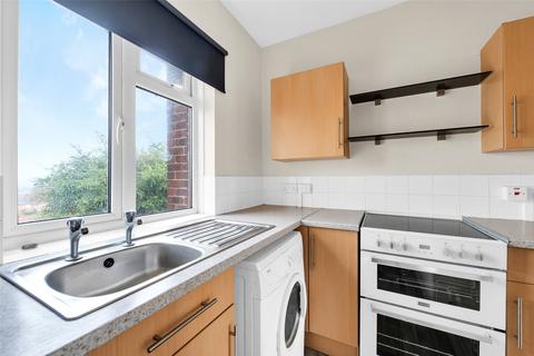 10 Blake Gardens, Dartford, DA1 5EL