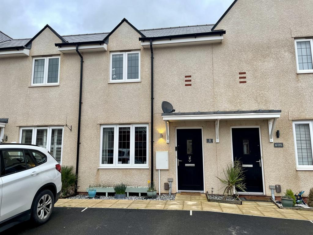 Farley Grove, Pinhoe, EX1 2 bed terraced house for sale £270,000