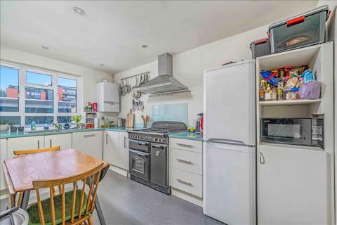 3 bedroom flat for sale, Buckley Court , Buckley Road, London , NW6