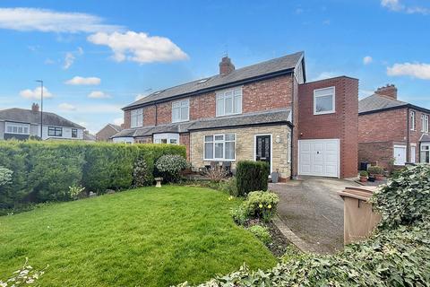 4 bedroom semi-detached house for sale - Tarset Road, South Wellfield, Whitley Bay, Tyne and Wear, NE25 9HN