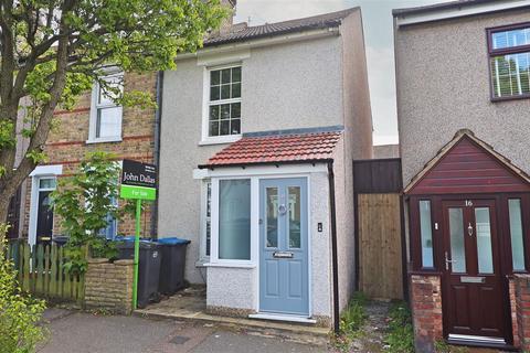 2 bedroom end of terrace house for sale, Bynes Road, South Croydon