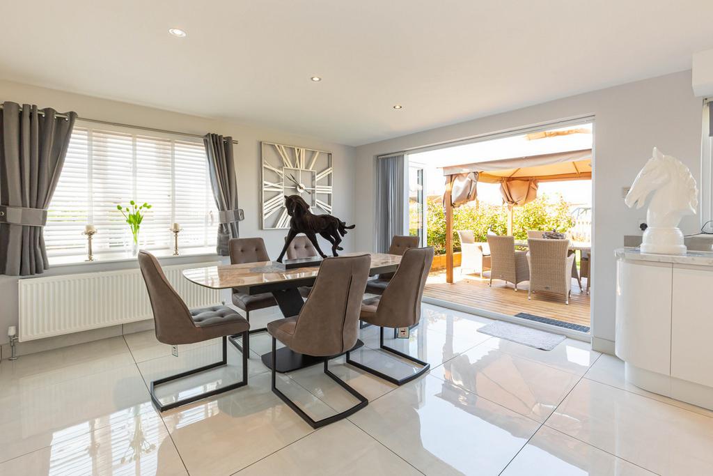 Stonebridge Road, Steventon, OX13 4 bed detached house for sale £725,000