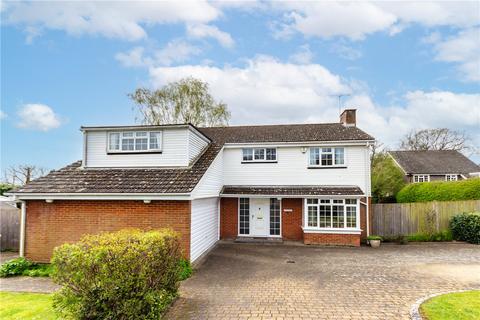 5 bedroom detached house for sale, Holywell Road, Studham, Dunstable, Bedfordshire