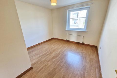 2 bedroom flat to rent, Spinnaker Way, Dalgety Bay KY11