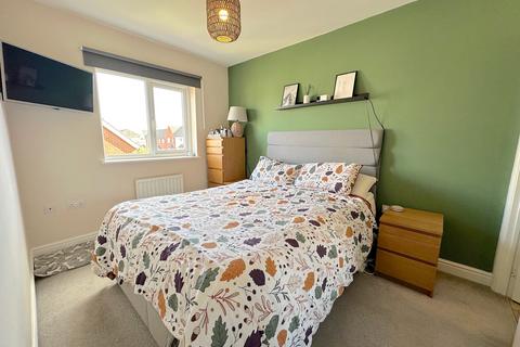 3 bedroom townhouse for sale, Bankfield Road, Wolverhampton WV14