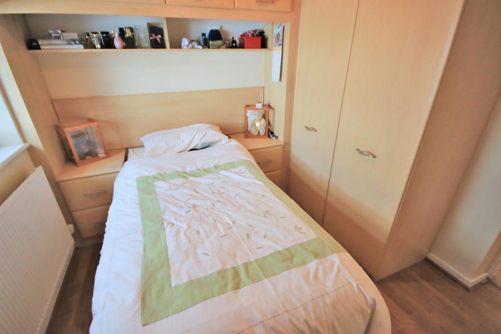 Photograph 10