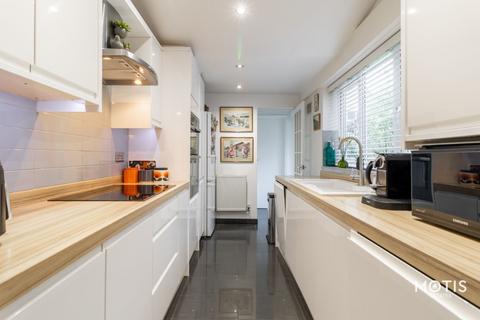 11 Stanley Road, Folkestone, CT19 4LQ