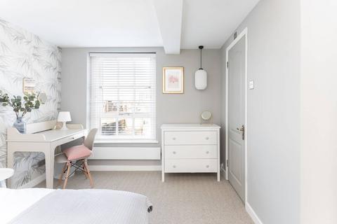 21 Ainsley Street, London, E2 0DL