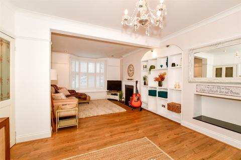 3 bedroom semi-detached house for sale, Nevill Road, Crowborough, East Sussex