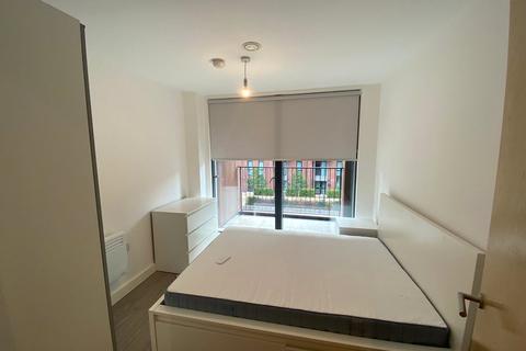 2 bedroom flat to rent, The Landmark, 30 Oldfield Road, Salford, M5