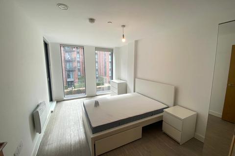 2 bedroom flat to rent, The Landmark, 30 Oldfield Road, Salford, M5
