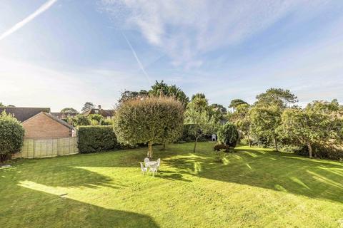 2 bedroom flat for sale, Mengham Court, Hayling Island, Hampshire