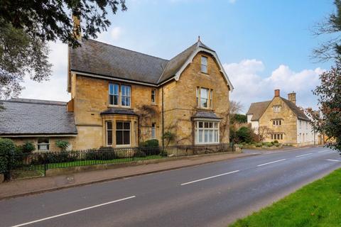 2 bedroom apartment for sale, High Street, Mickleton, Chipping Campden, Gloucestershire, GL55