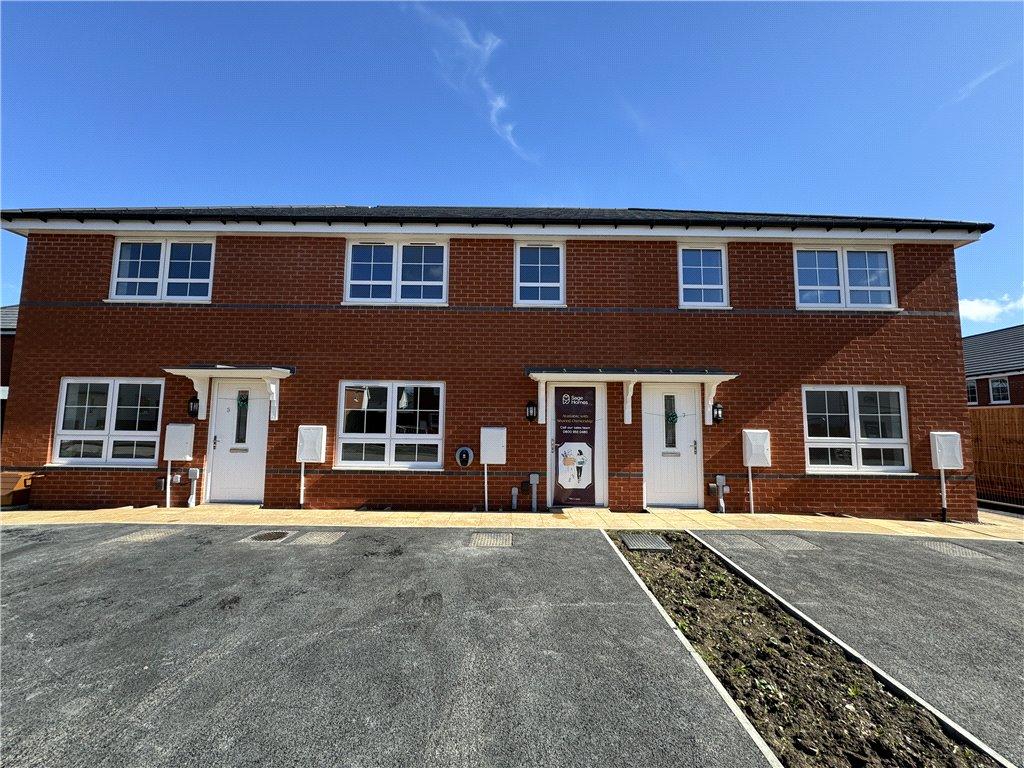 Purdy Close, Upper Lighthorne, Warwick 4 bed terraced house for sale