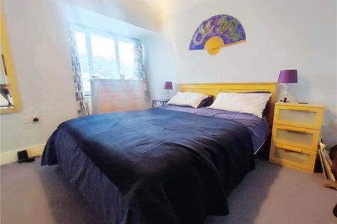 2 bedroom apartment for sale - Grand Avenue, Worthing, West Sussex