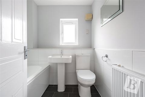 10 Ewan Road, Harold Wood, Romford, RM3 0WW