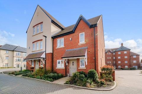 2 Buddery Close, Warfield, Bracknell, RG42 6DJ