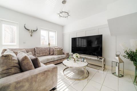 2 Buddery Close, Warfield, Bracknell, RG42 6DJ