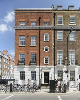 Office to rent, Queen Anne Street, London W1G