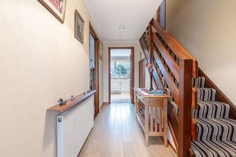 5 Beechtree Place, Auchterarder, PH3 1JQ
