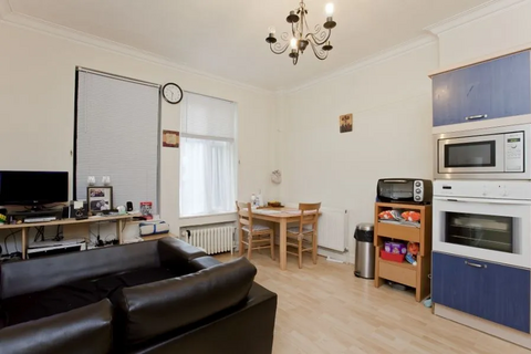 1 bedroom apartment to rent - Golders Green Road, London NW11