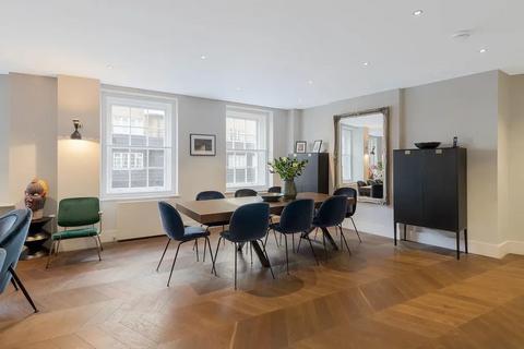 3 bedroom apartment for sale, Newton Court, - Kensington Church Street, London