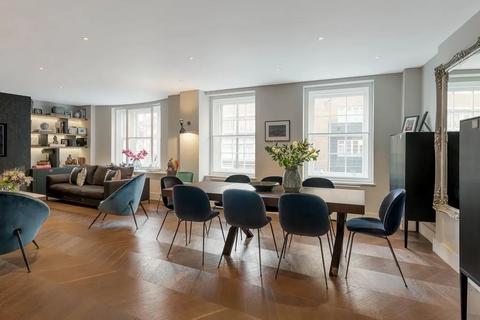 3 bedroom apartment for sale, Newton Court, - Kensington Church Street, London