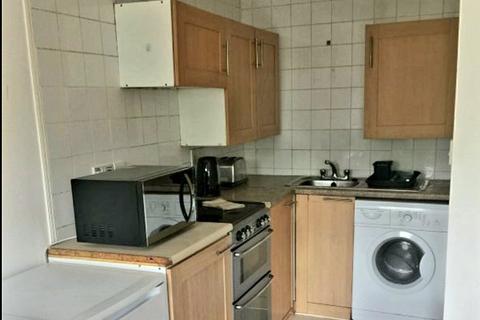 1 bedroom apartment for sale, Poyle Road, Colnbrook, Slough, Berkshire, SL3