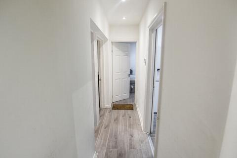 2 bedroom flat for sale, St Anns, Barking, IG11