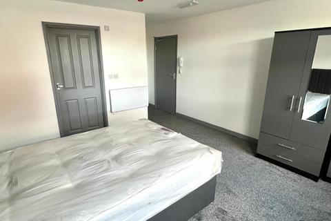 14 bedroom house share to rent, Brighton Street, Wallasey