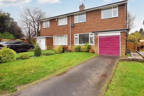 4 bedroom semi-detached house for sale - Sandal Cliff, Wakefield, West Yorkshire