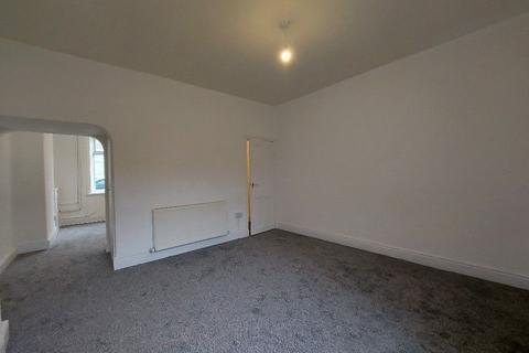 2 bedroom terraced house to rent, Burnley  BB11