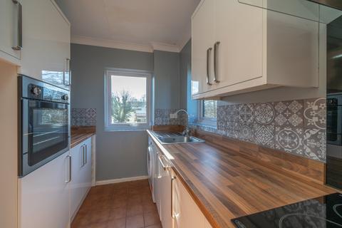 12, Willow Court Abbey Road, Macclesfield, SK10 3PD