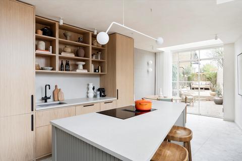 5 bedroom end of terrace house for sale - Crystal Palace Road, East Dulwich, London, SE22