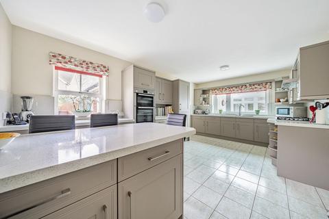 4 bedroom detached house for sale, Nutfields, Ightham, TN15