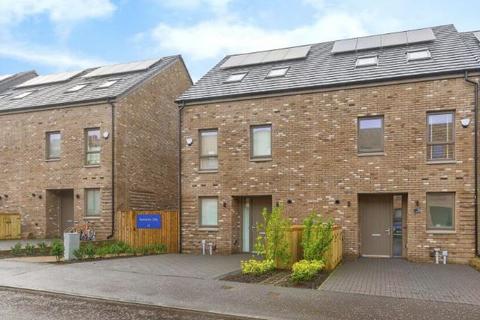 3 bedroom townhouse to rent - Training Drive, Glasgow G13