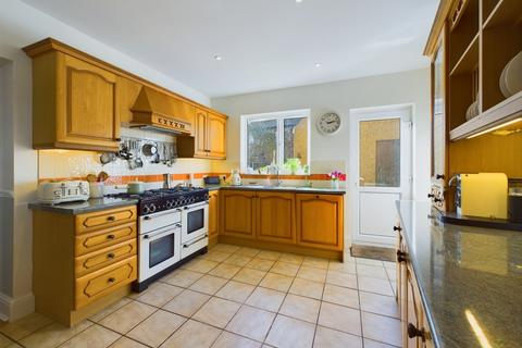 112 Church Road, Bexleyheath, DA7 4DN