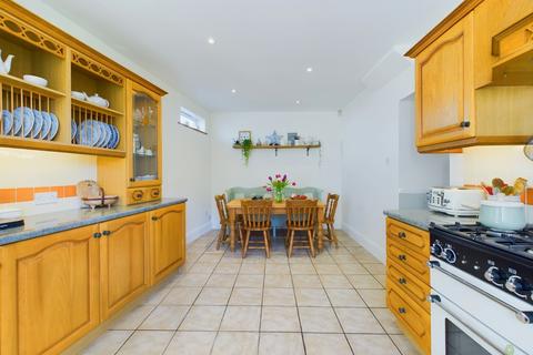 112 Church Road, Bexleyheath, DA7 4DN